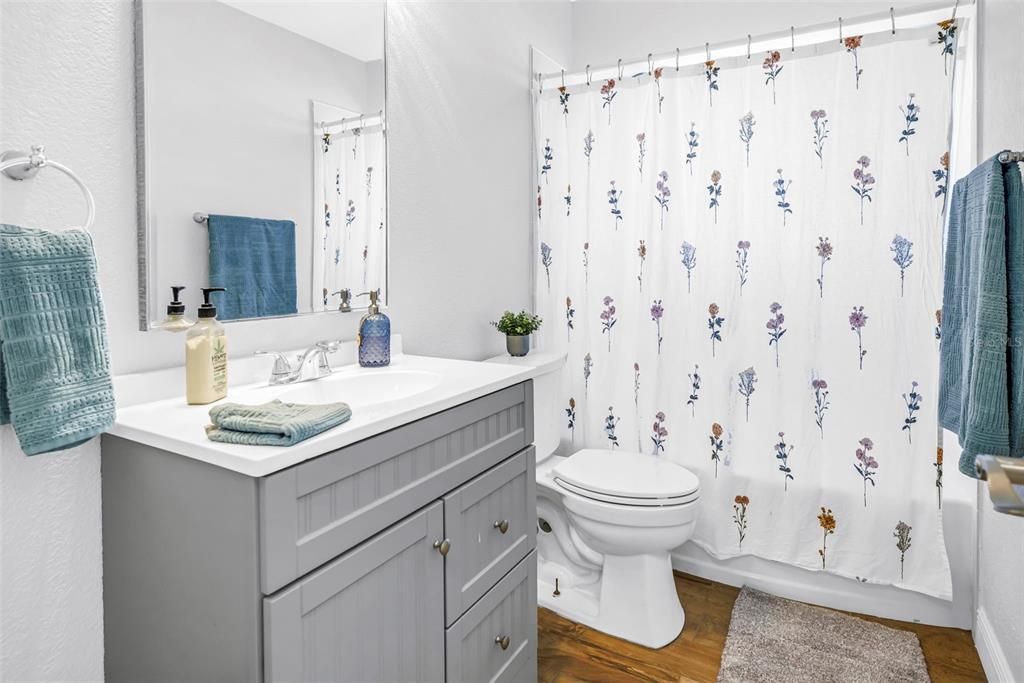 For Sale: $799,000 (4 beds, 3 baths, 2785 Square Feet)