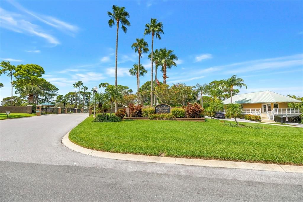 For Sale: $799,000 (4 beds, 3 baths, 2785 Square Feet)