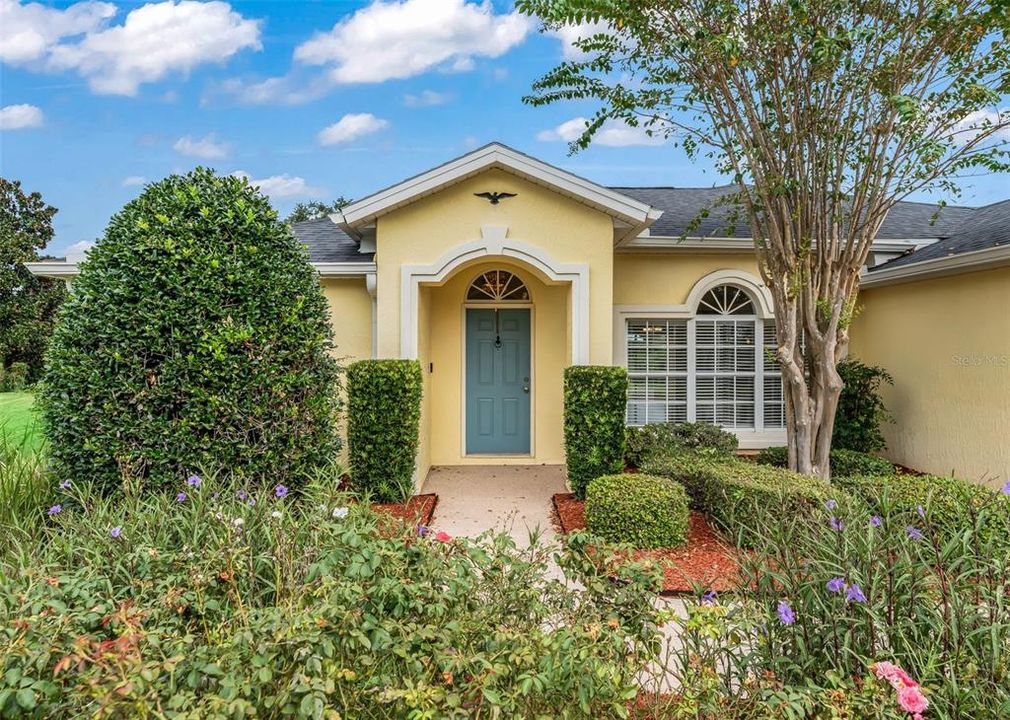 For Sale: $328,500 (3 beds, 2 baths, 1519 Square Feet)