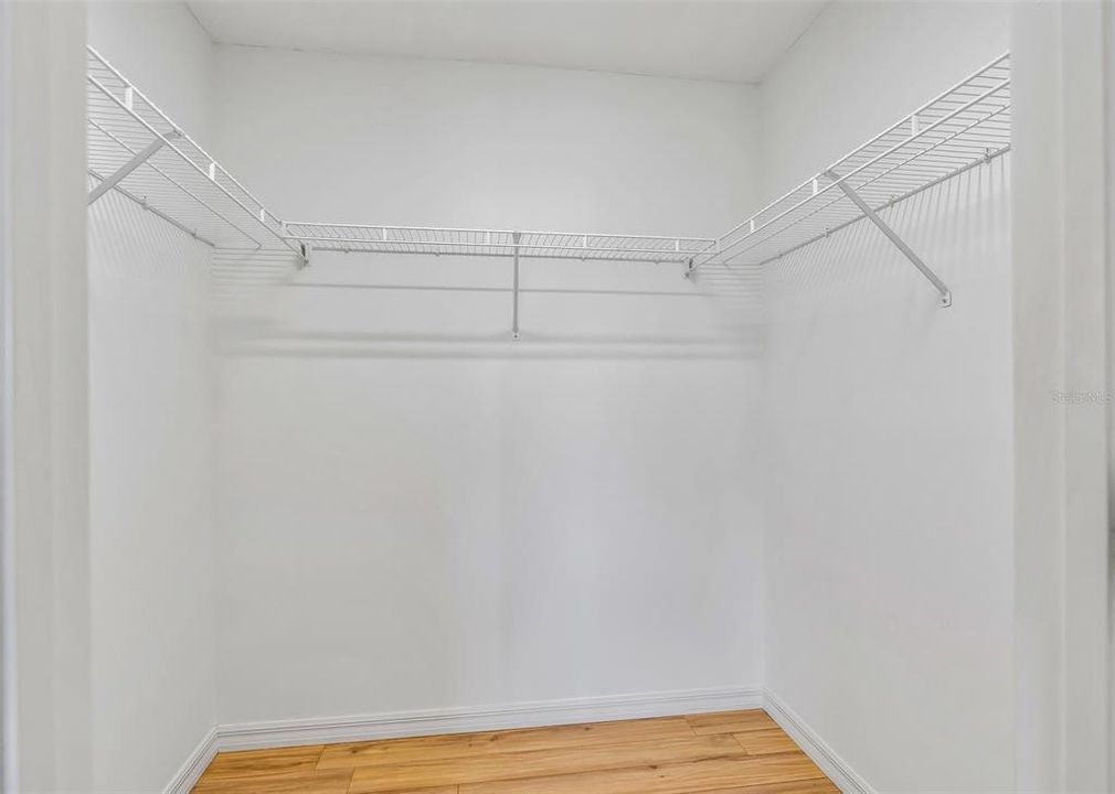 For Sale: $328,500 (3 beds, 2 baths, 1519 Square Feet)