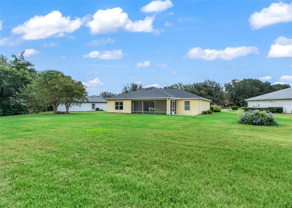 For Sale: $328,500 (3 beds, 2 baths, 1519 Square Feet)