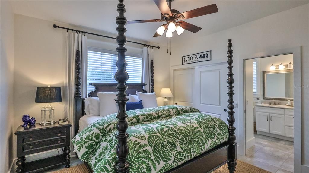 For Sale: $2,390,000 (4 beds, 4 baths, 2822 Square Feet)
