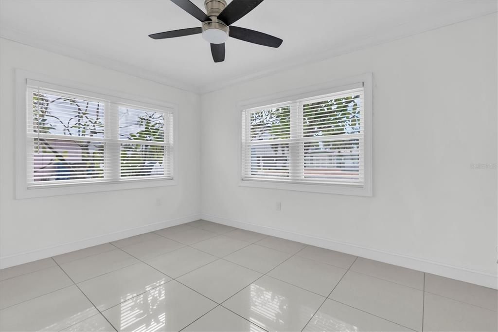For Rent: $3,500 (3 beds, 2 baths, 1658 Square Feet)