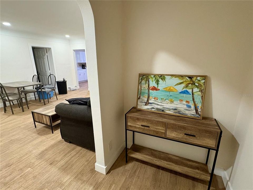 For Rent: $2,500 (4 beds, 2 baths, 1201 Square Feet)