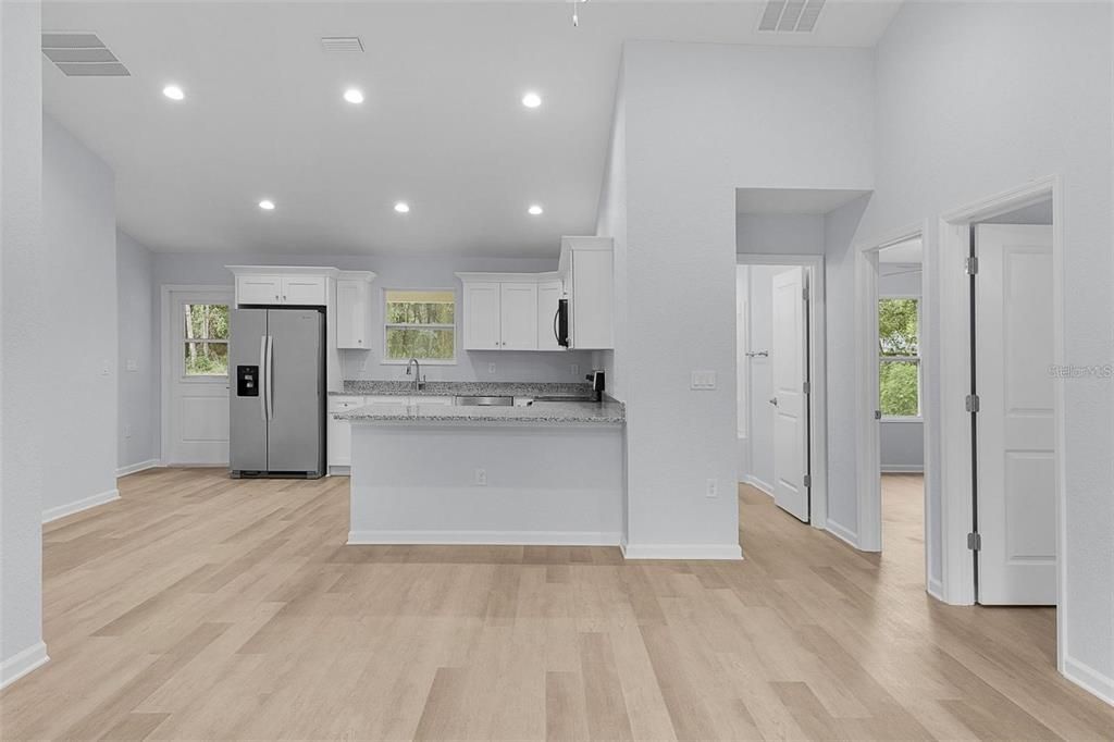 For Sale: $225,000 (3 beds, 2 baths, 1235 Square Feet)