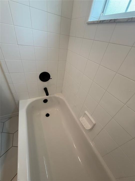 For Rent: $2,350 (3 beds, 2 baths, 1334 Square Feet)