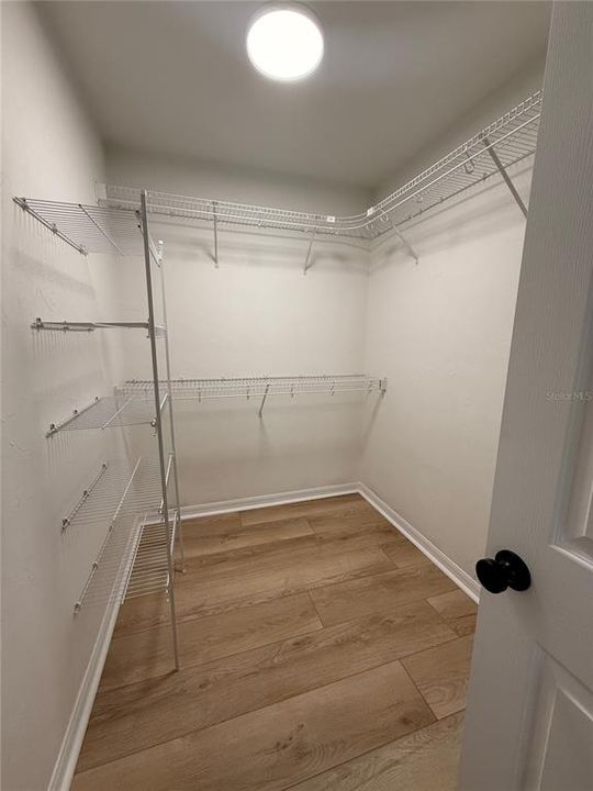 For Rent: $2,350 (3 beds, 2 baths, 1334 Square Feet)