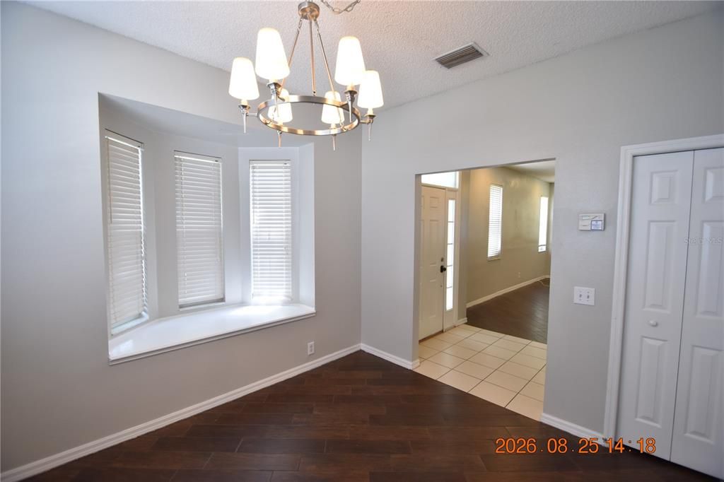 For Rent: $2,895 (3 beds, 2 baths, 1618 Square Feet)