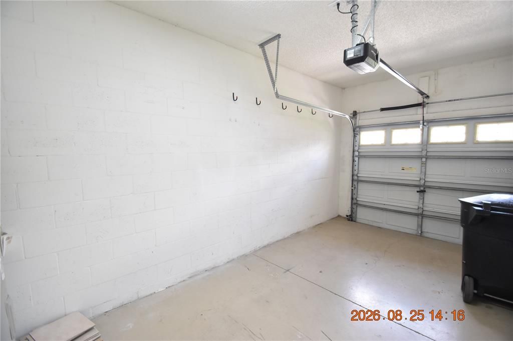 For Rent: $2,895 (3 beds, 2 baths, 1618 Square Feet)