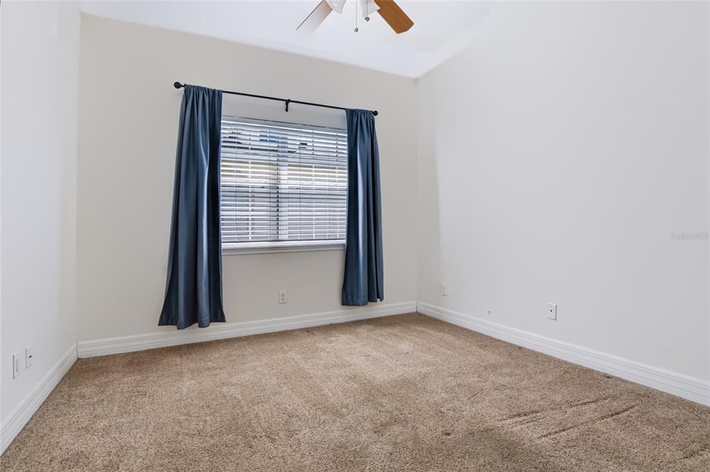 En Venta: $275,000 (2 camas, 2 baños, 1265 Pies cuadrados)
