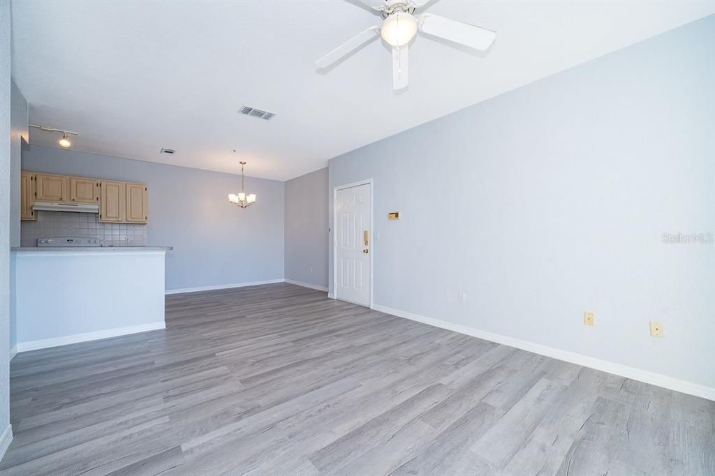 В аренду: $1,375 (1 спален, 1 ванн, 712 Квадратных фут)