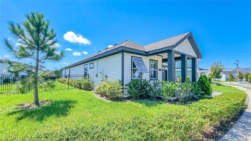 For Rent: $4,050 (4 beds, 3 baths, 2249 Square Feet)