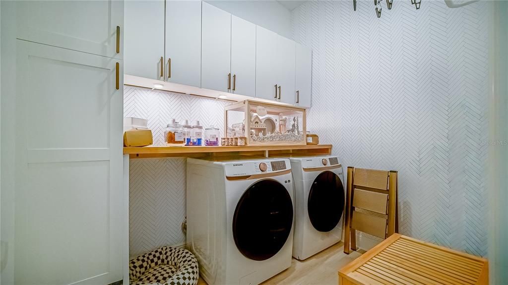 For Rent: $4,050 (4 beds, 3 baths, 2249 Square Feet)