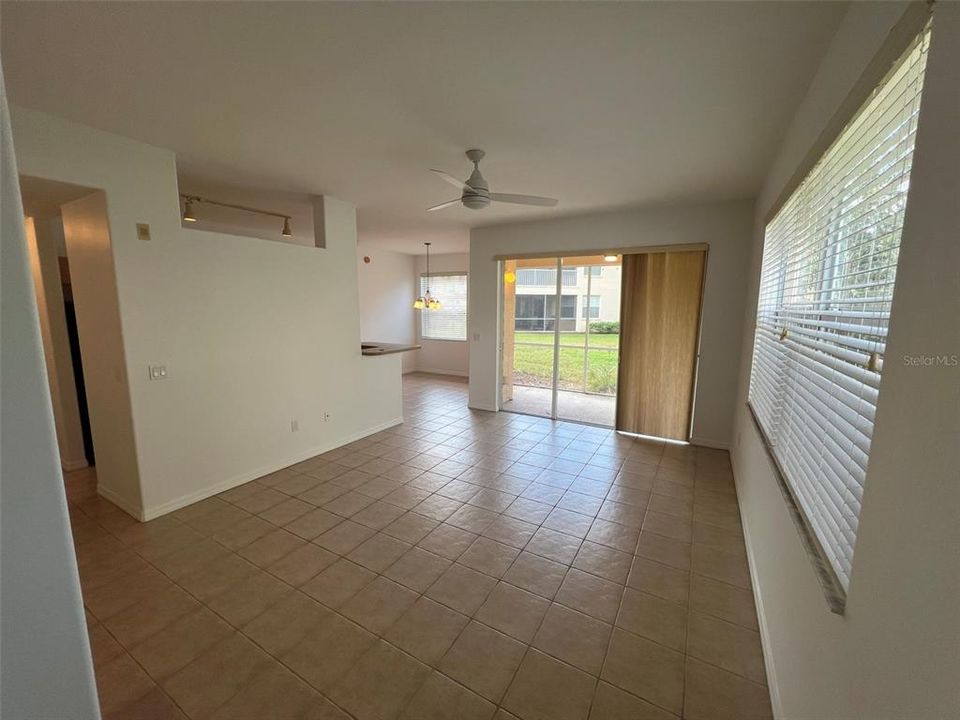 For Rent: $1,799 (3 beds, 2 baths, 1383 Square Feet)
