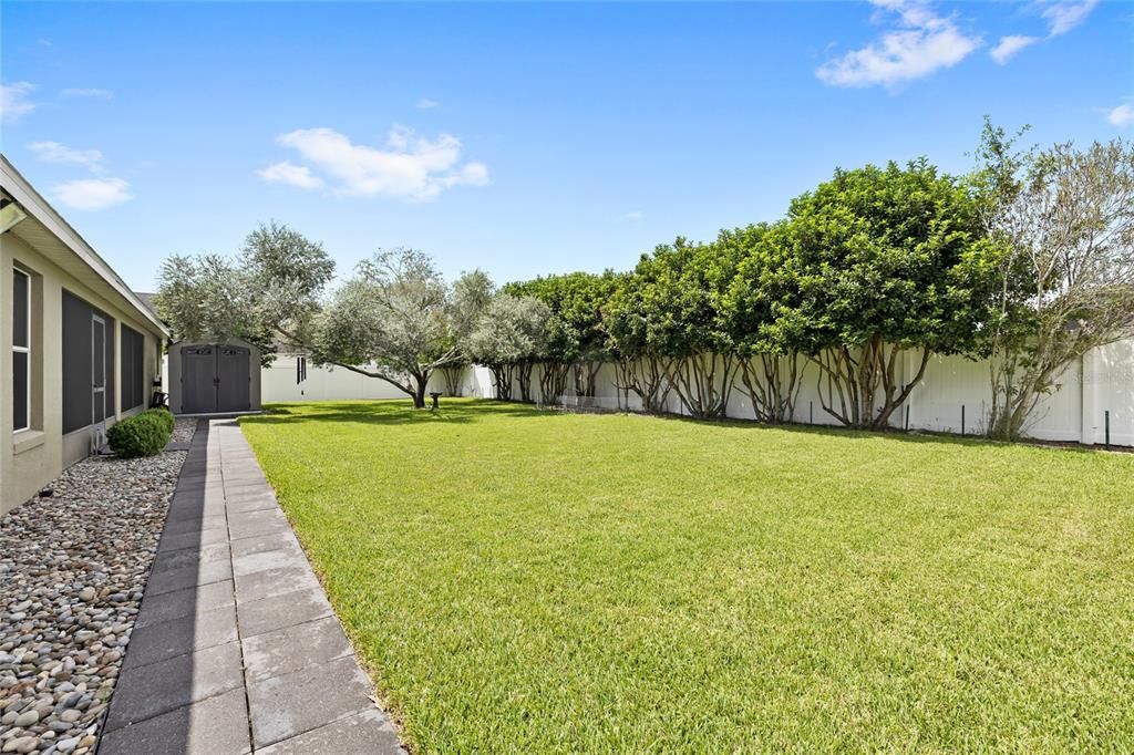 For Sale: $370,000 (3 beds, 2 baths, 2018 Square Feet)