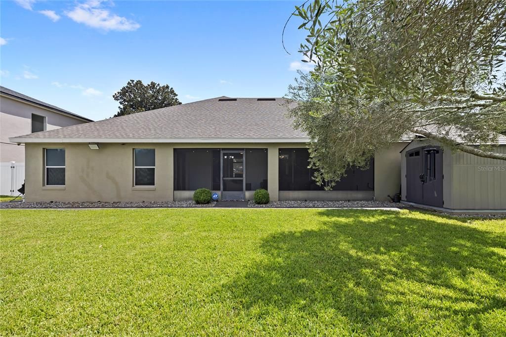 For Sale: $370,000 (3 beds, 2 baths, 2018 Square Feet)