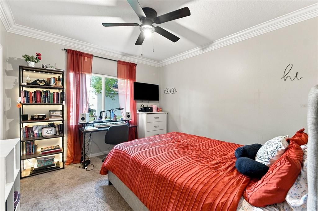 For Sale: $515,000 (5 beds, 3 baths, 2984 Square Feet)