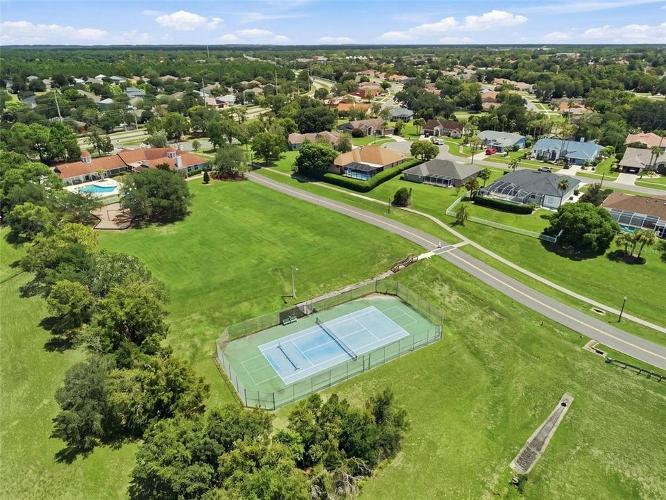 For Sale: $515,000 (5 beds, 3 baths, 2984 Square Feet)