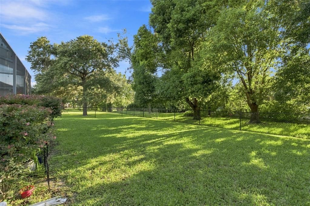 For Sale: $515,000 (5 beds, 3 baths, 2984 Square Feet)