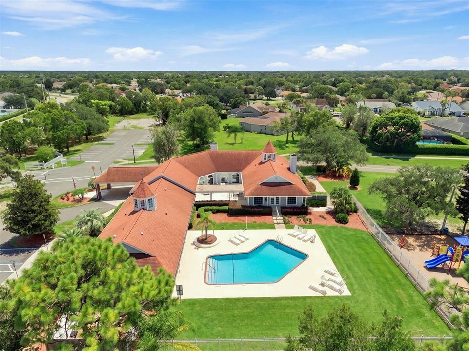 For Sale: $515,000 (5 beds, 3 baths, 2984 Square Feet)
