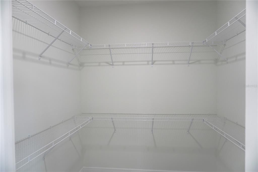 En Renta: $3,400 (4 camas, 2 baños, 2030 Pies cuadrados)