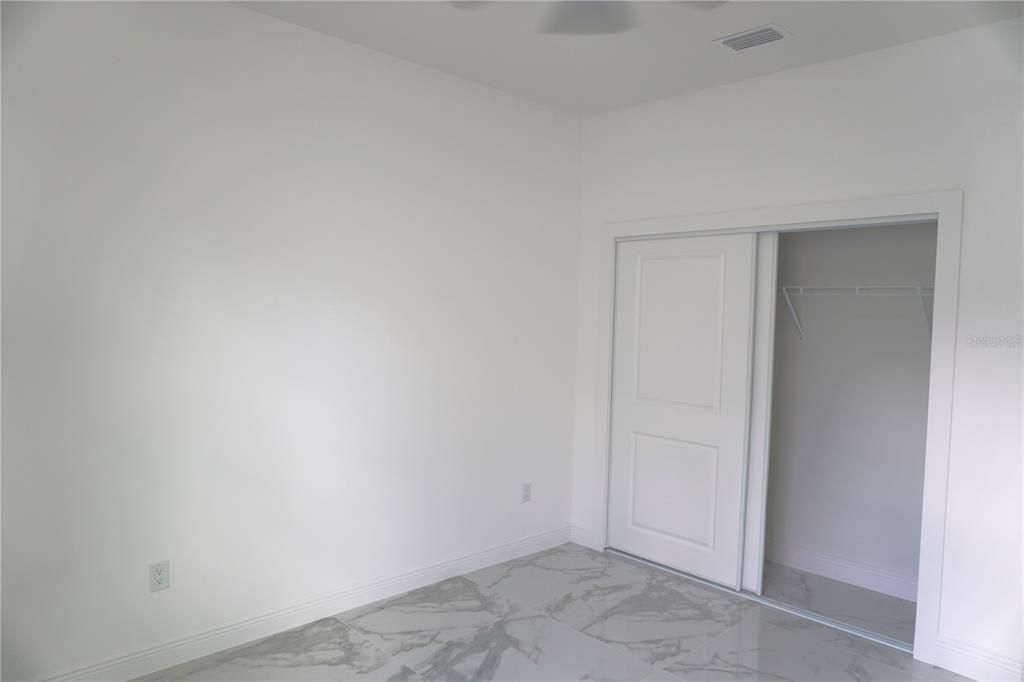 En Renta: $3,400 (4 camas, 2 baños, 2030 Pies cuadrados)