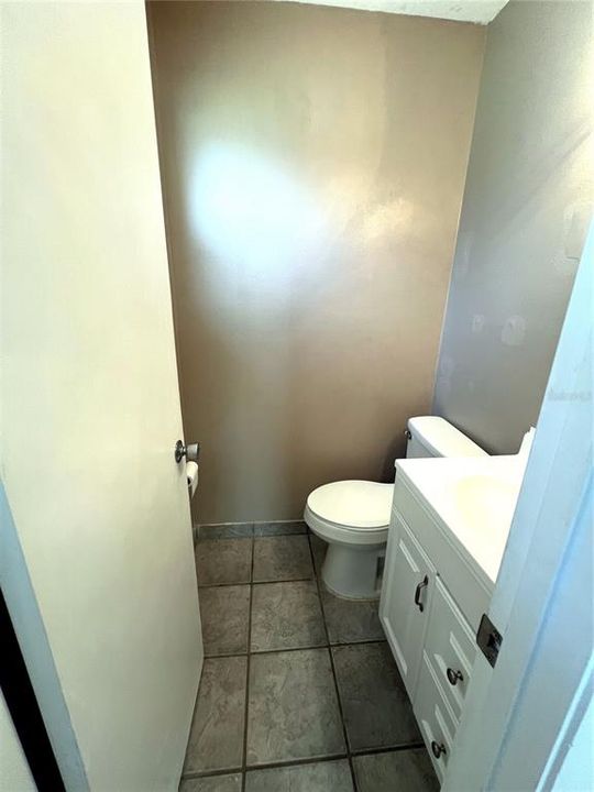 For Sale: $245,000 (3 beds, 1 baths, 1067 Square Feet)