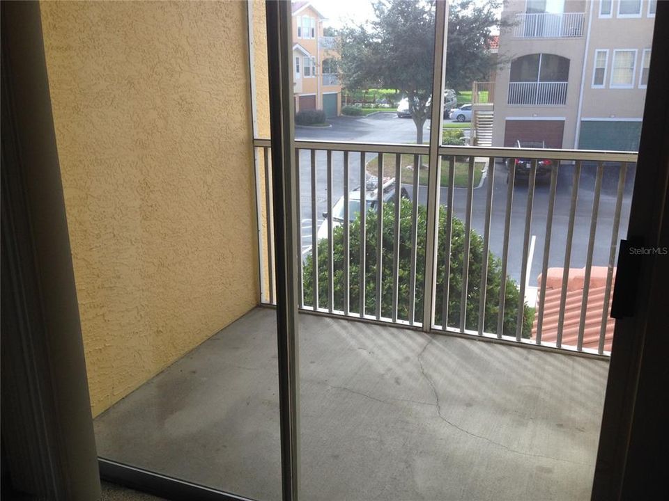 For Rent: $1,700 (2 beds, 2 baths, 1174 Square Feet)