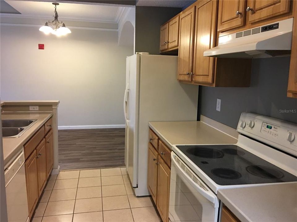 For Rent: $1,700 (2 beds, 2 baths, 1174 Square Feet)