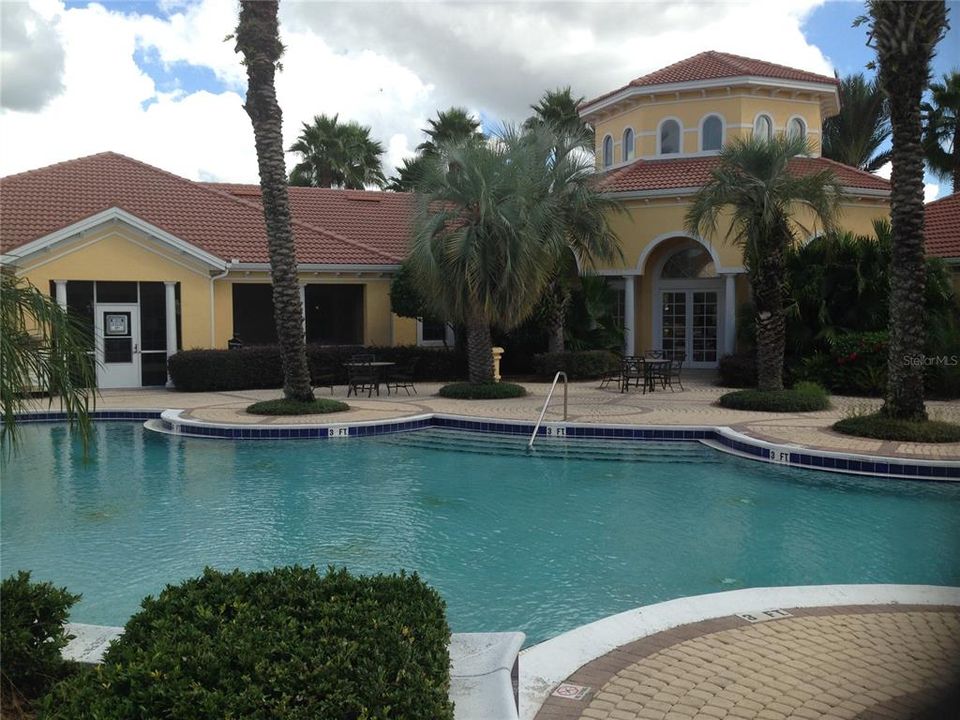 For Rent: $1,700 (2 beds, 2 baths, 1174 Square Feet)