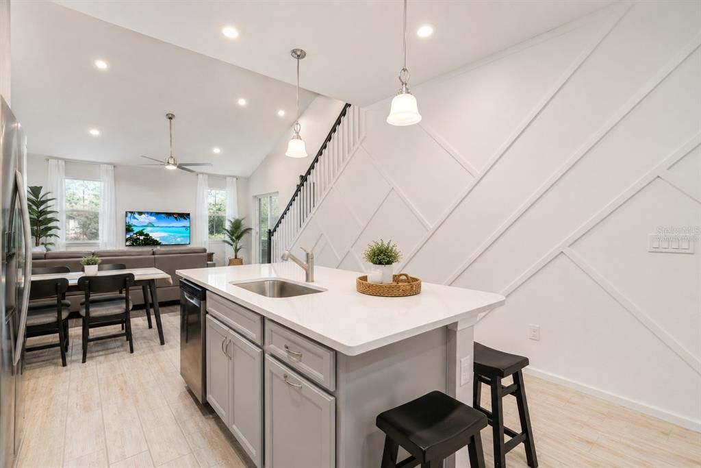 En Venta: $377,000 (3 camas, 2 baños, 1784 Pies cuadrados)