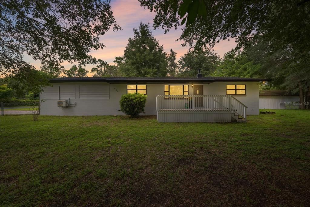 For Sale: $319,900 (3 beds, 2 baths, 2064 Square Feet)