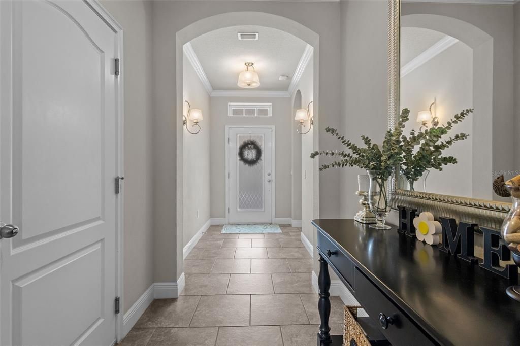 Active With Contract: $499,900 (3 beds, 2 baths, 1820 Square Feet)