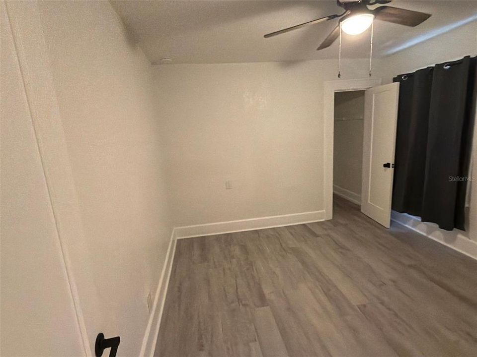 For Rent: $2,200 (2 beds, 1 baths, 814 Square Feet)