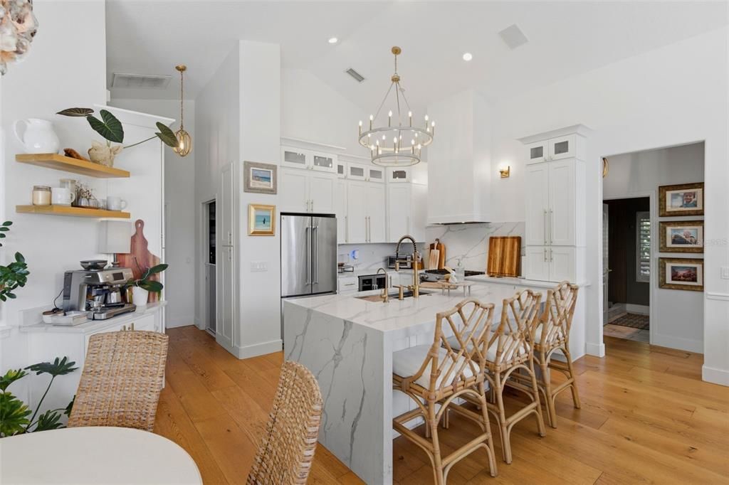 En Venta: $1,299,000 (3 camas, 2 baños, 1997 Pies cuadrados)