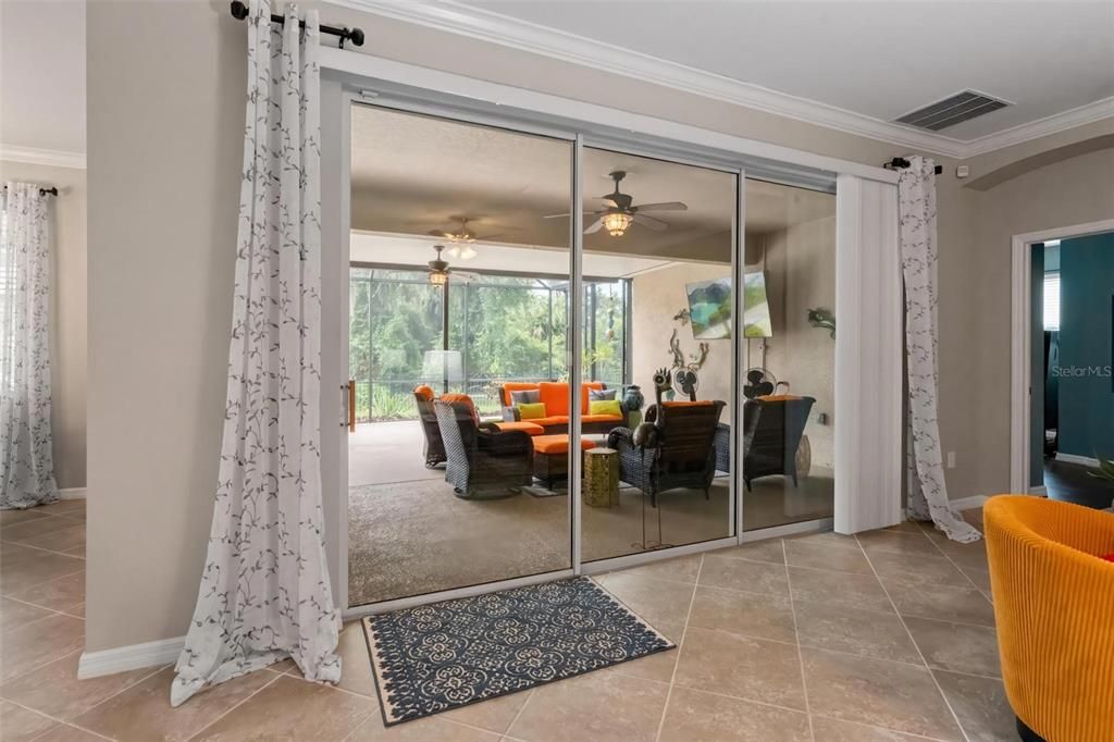 For Sale: $485,000 (3 beds, 3 baths, 2743 Square Feet)