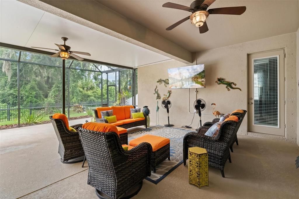 For Sale: $485,000 (3 beds, 3 baths, 2743 Square Feet)