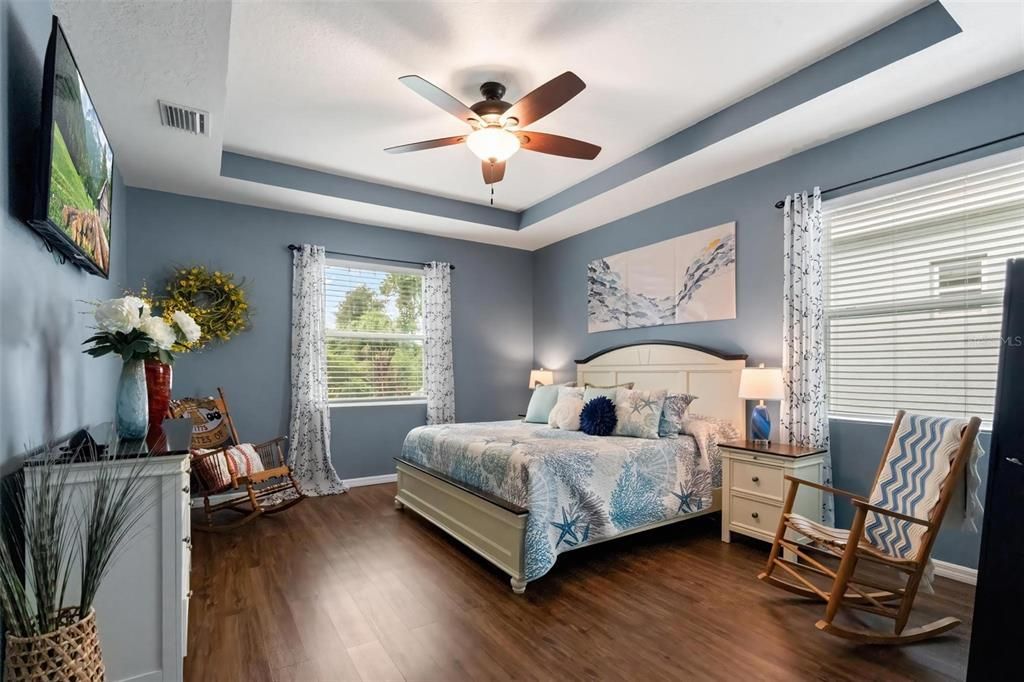 For Sale: $485,000 (3 beds, 3 baths, 2743 Square Feet)