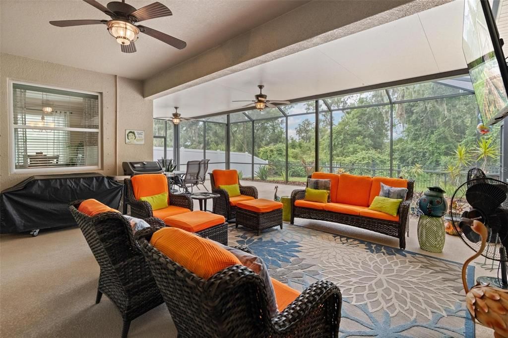 For Sale: $485,000 (3 beds, 3 baths, 2743 Square Feet)
