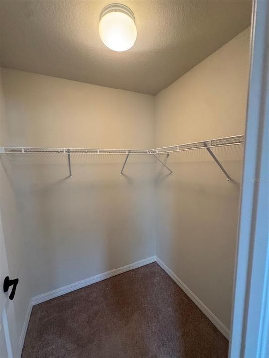 В аренду: $1,925 (2 спален, 2 ванн, 1280 Квадратных фут)