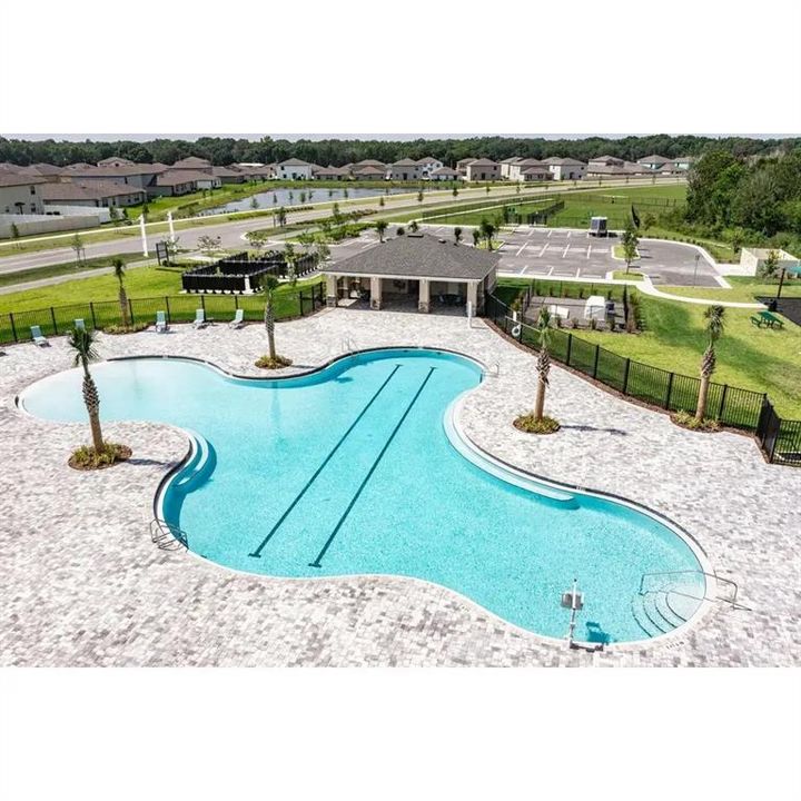 For Rent: $3,400 (5 beds, 3 baths, 3305 Square Feet)