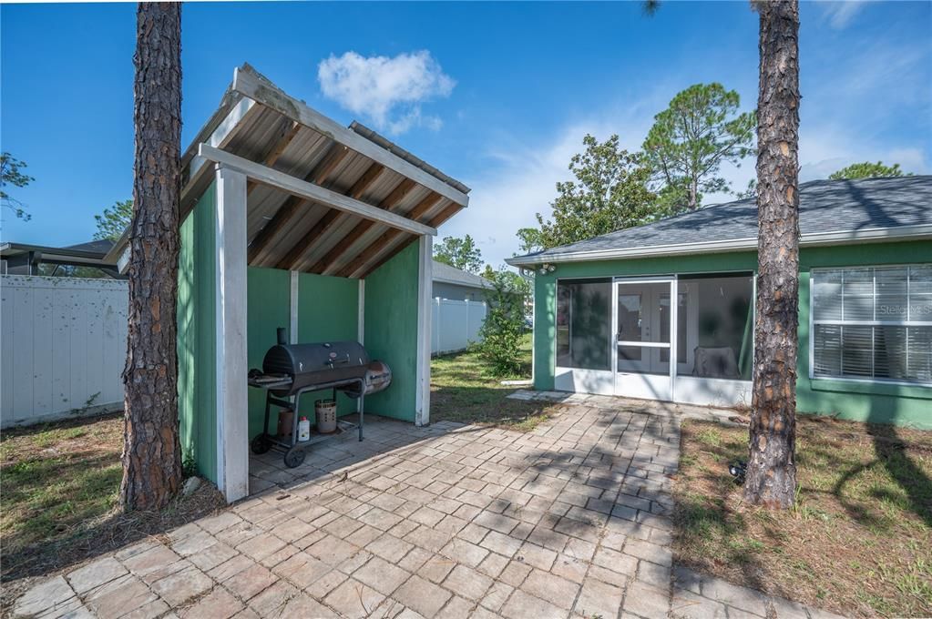 En Venta: $259,900 (3 camas, 2 baños, 1301 Pies cuadrados)