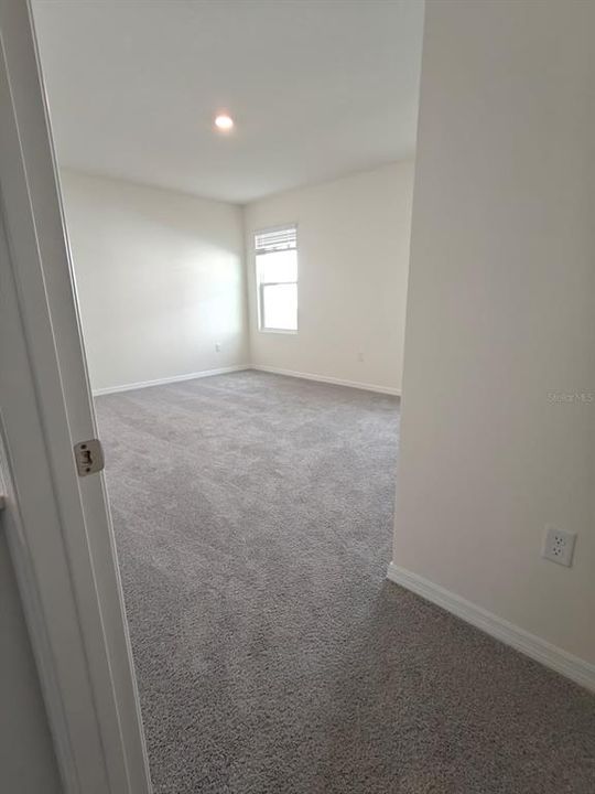 For Rent: $2,500 (4 beds, 2 baths, 1720 Square Feet)