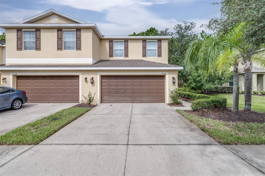 For Sale: $319,900 (3 beds, 2 baths, 1756 Square Feet)