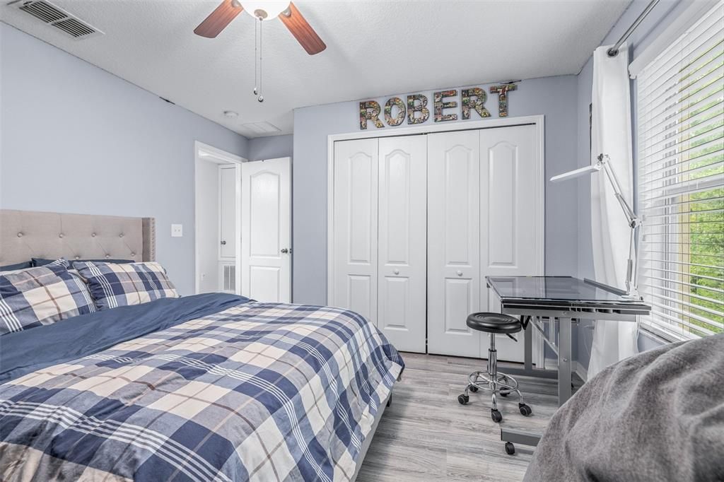 For Sale: $319,900 (3 beds, 2 baths, 1756 Square Feet)