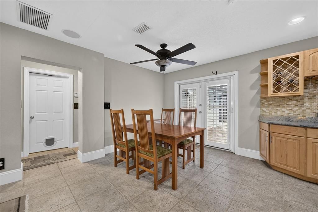 For Sale: $699,000 (4 beds, 3 baths, 1965 Square Feet)