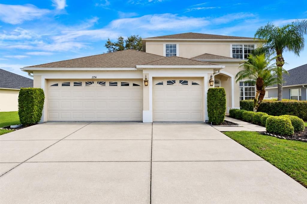 For Sale: $505,000 (5 beds, 4 baths, 2652 Square Feet)