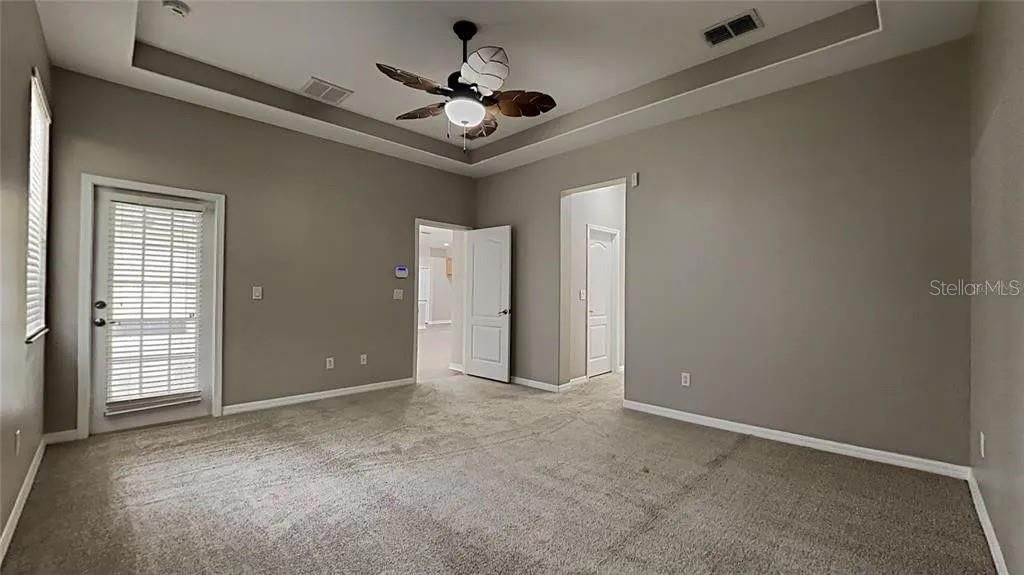 For Sale: $505,000 (5 beds, 4 baths, 2652 Square Feet)