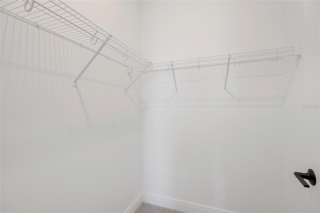 En Venta: $969,999 (4 camas, 4 baños, 3858 Pies cuadrados)