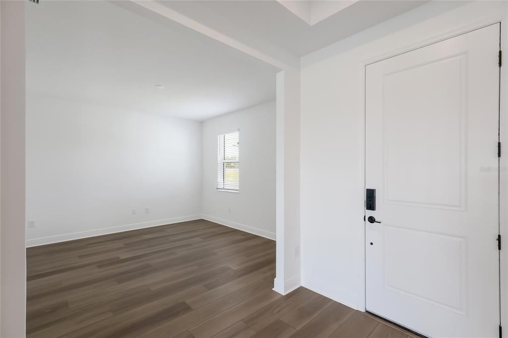 En Venta: $969,999 (4 camas, 4 baños, 3858 Pies cuadrados)
